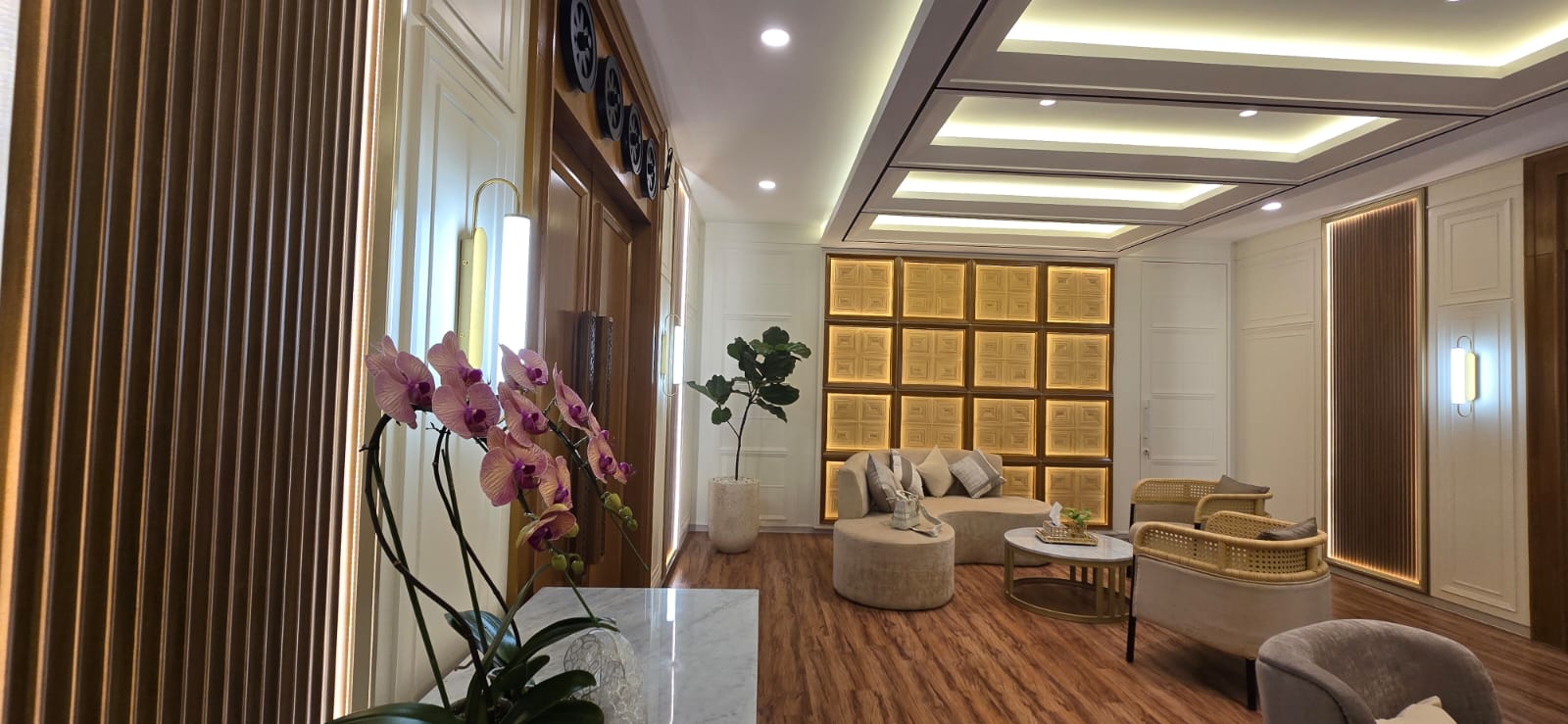  Renovasi Interior Ruang VIP Stasiun Surabaya Gubeng