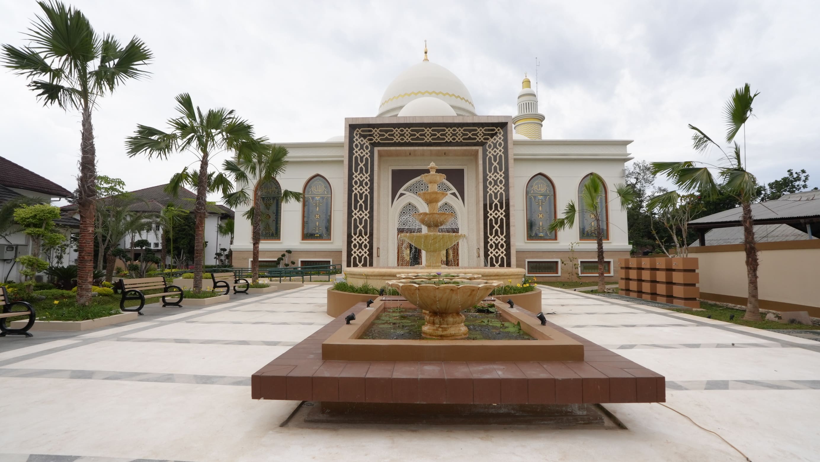 Masjid At-Taqwa PT Kereta Api Indonesia Headquarters